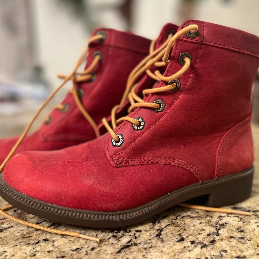 Kodiak Original All Season Boots - Women's 7.5 Red